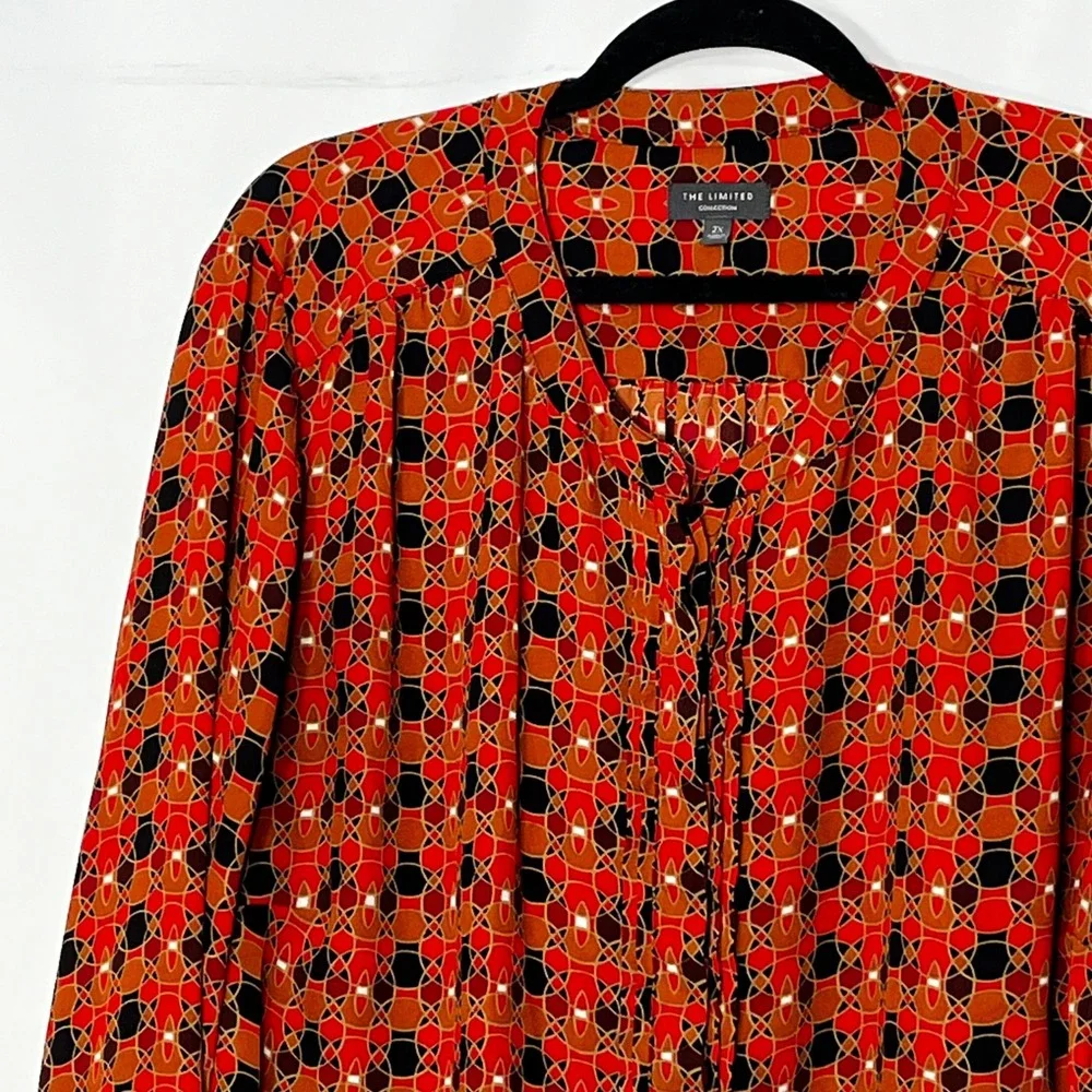 The Limited Collection Womens 2X Red Geometric Bell Sleeve Split Neck Blouse Top